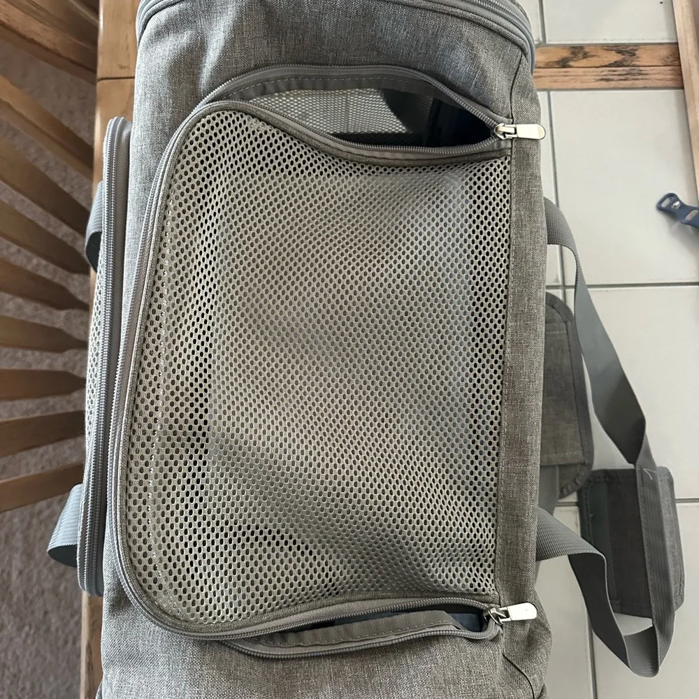 N/A stylish gray